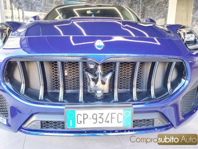 MASERATI Grecale MHEV 300 CV AWD GT