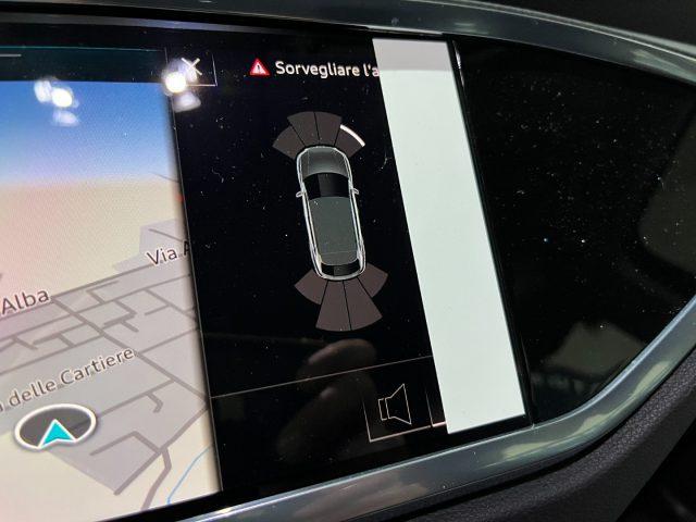 AUDI Q3 SPB Sportback 35 TDI S tronic "19 SLine /Navi/Park