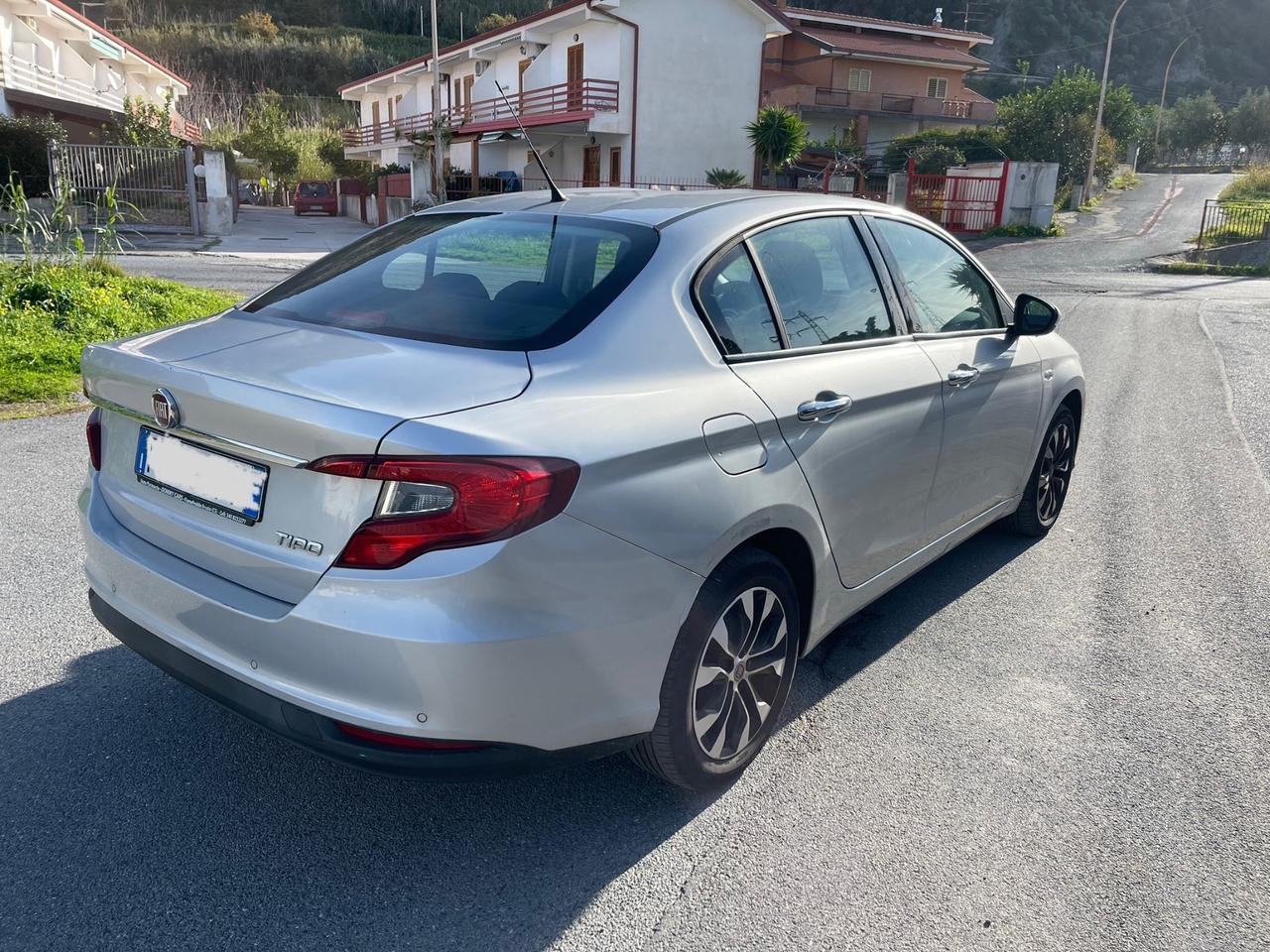 Fiat Tipo 1.3 Mjt 4 porte Lounge