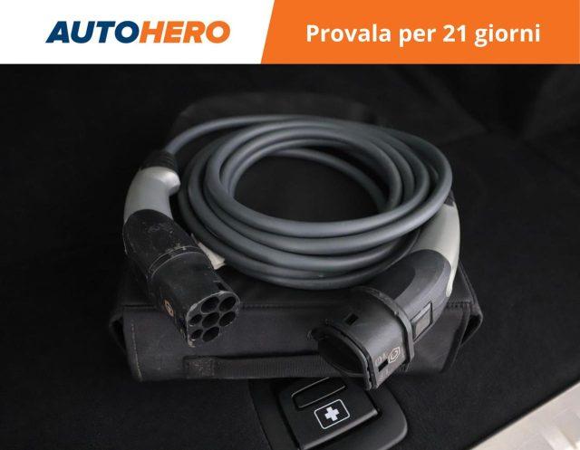 BMW 330 e xDrive Touring Business Advantage