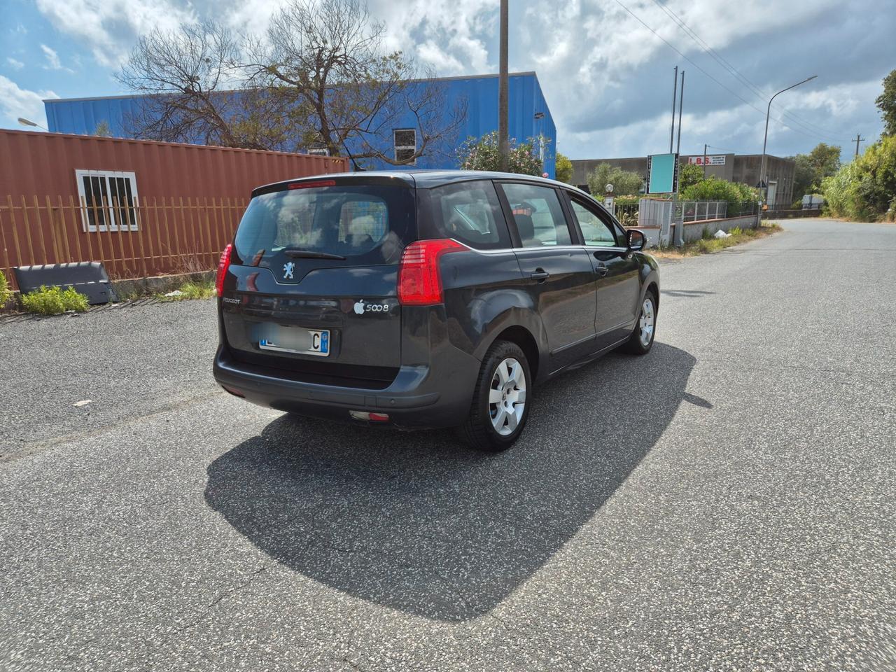 Peugeot 5008 1.6 HDi 112CV Access
