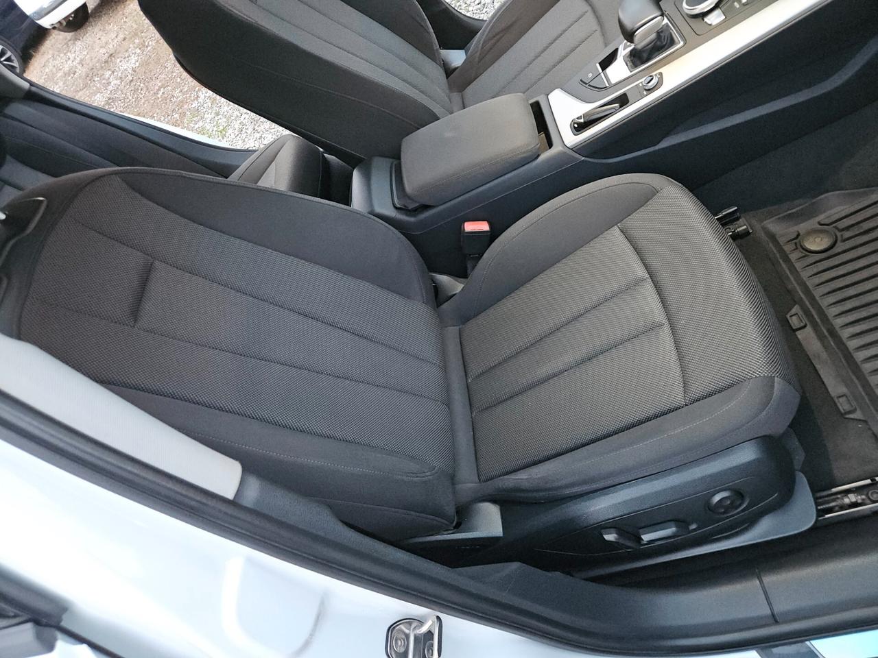 Audi A4 2.0 TDI 150 CV S tronic Sport Avant