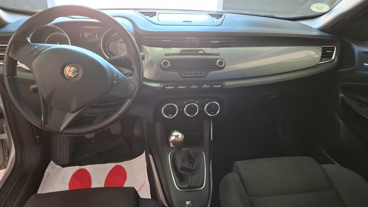 Alfa Romeo Giulietta 1.6 JTDm-2 105 CV Distinctive