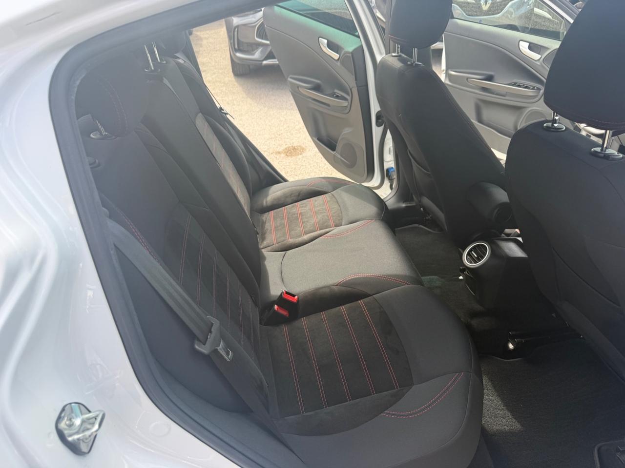 Alfa Romeo Giulietta 1.6 JTDm TCT 120 CV Super
