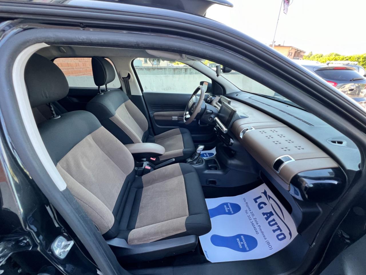Citroen C4 Cactus BlueHDi 100 Shine