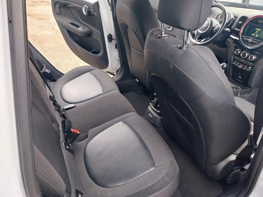 Mini Cooper D Countryman Mini 2.0 Cooper D Business Countryman ALL4