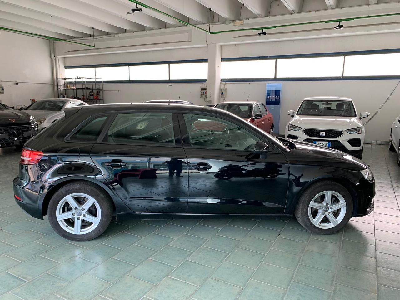 Audi A3 SPB 30 g-tron S tronic Business