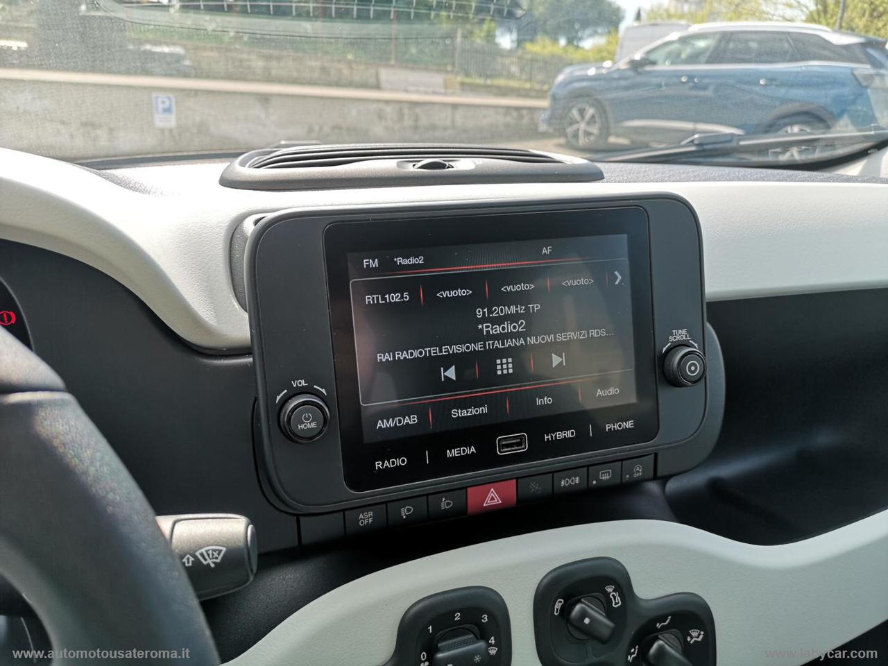 FIAT Pandina 1.0 Hybrid S&S CROSS PROMO WEB