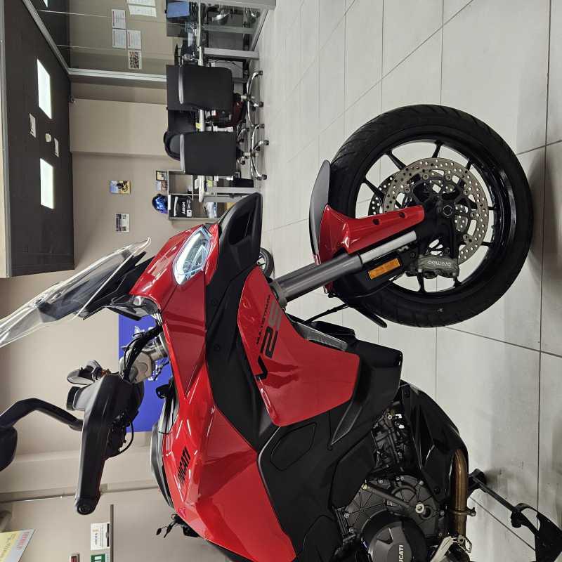 Ducati Multistrada V2 S - 2026