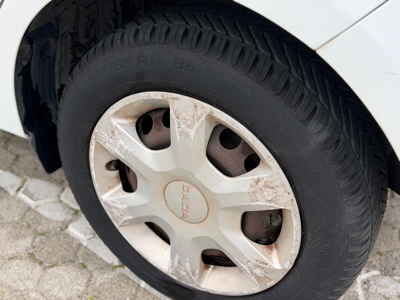 Dacia Sandero 1.2 GPL 75CV motore da rivedere - euro6