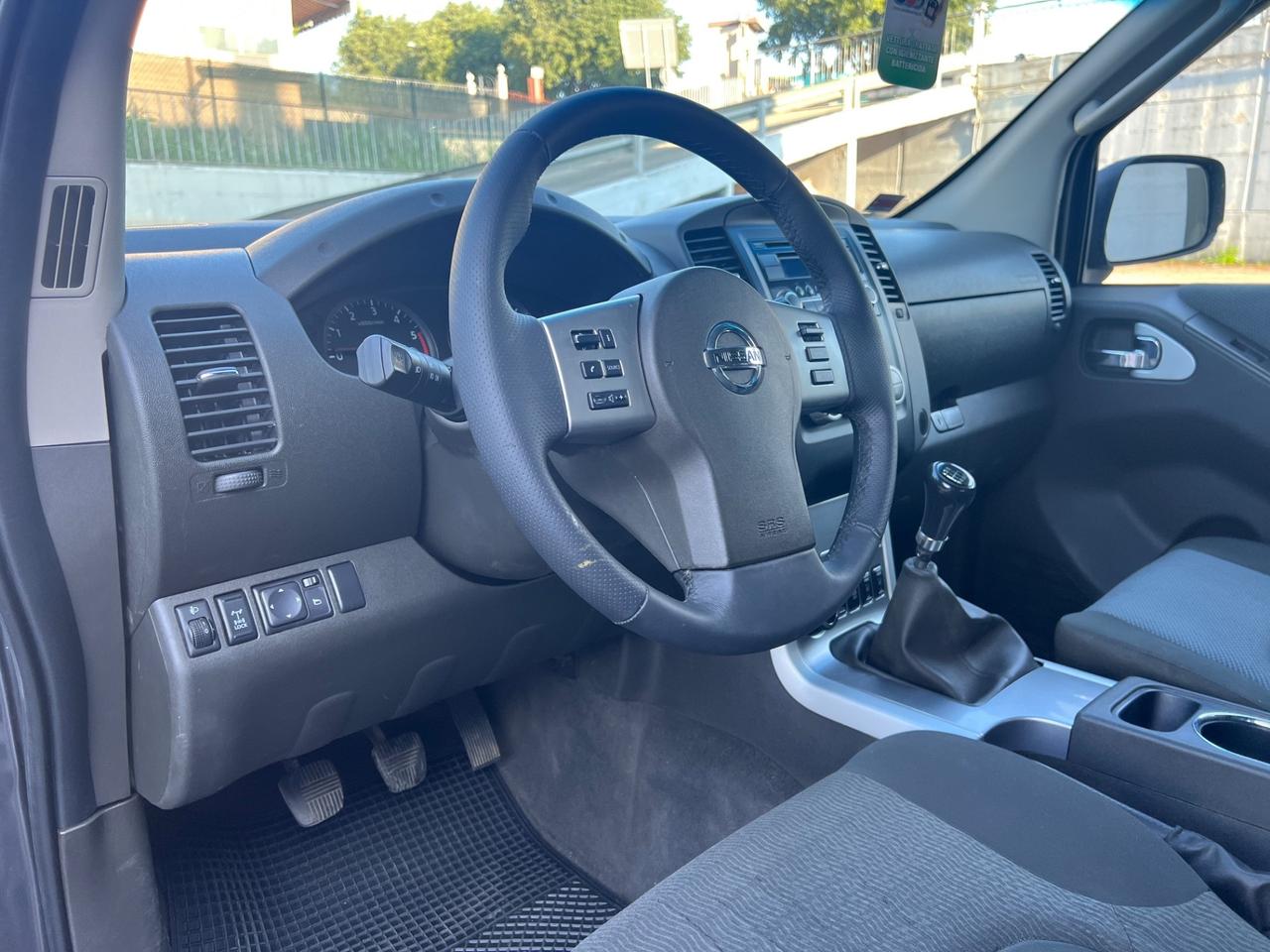 Nissan Navara 2.5 dCi 190CV 4 porte Double Cab LE Plus Restyling