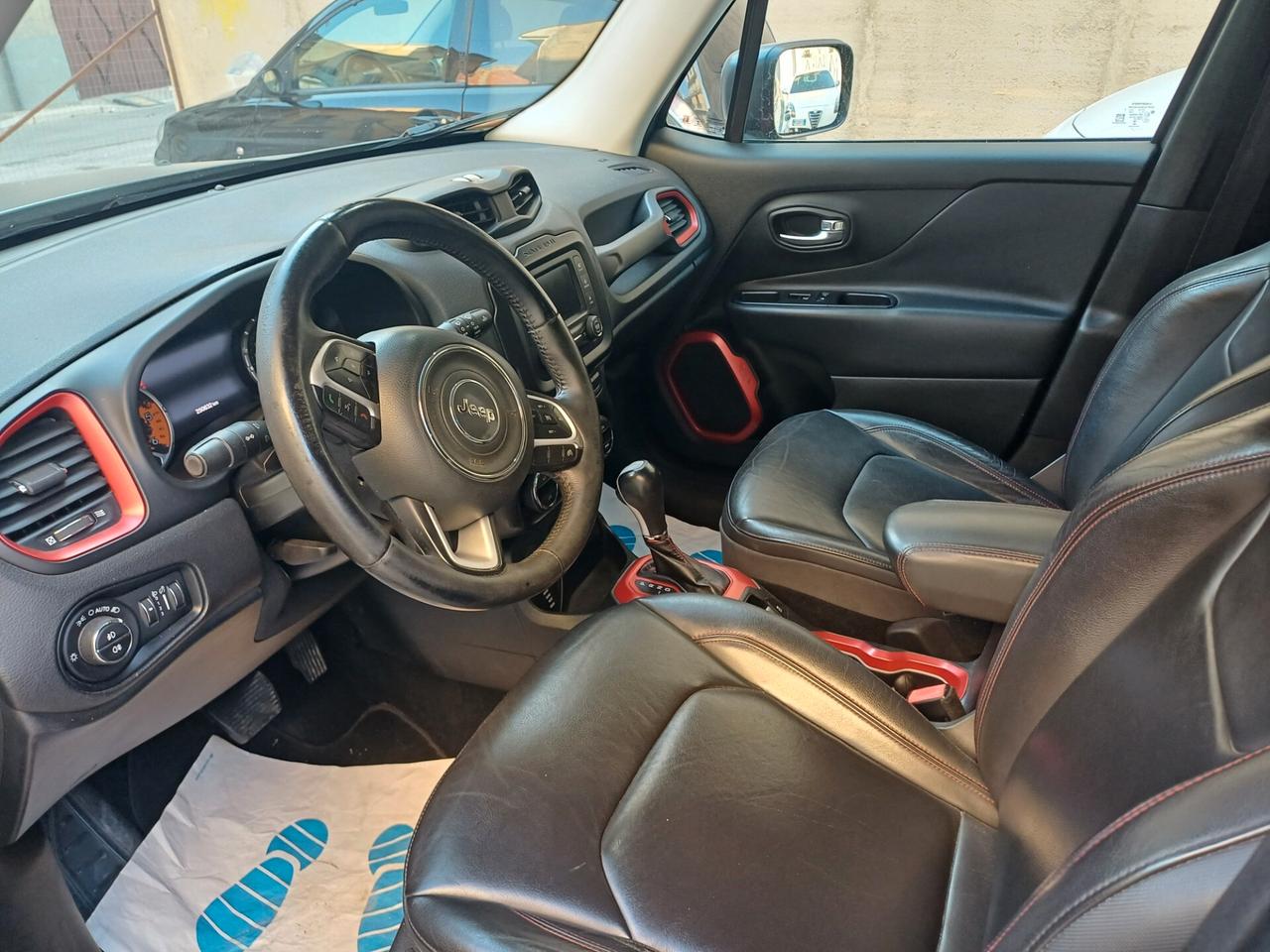 Jeep Renegade 2.0 Mjt 170CV 4WD Active Drive Low Trailhawk