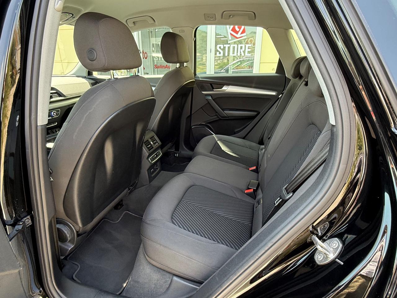 Audi Q5 35 TDI S tronic Business