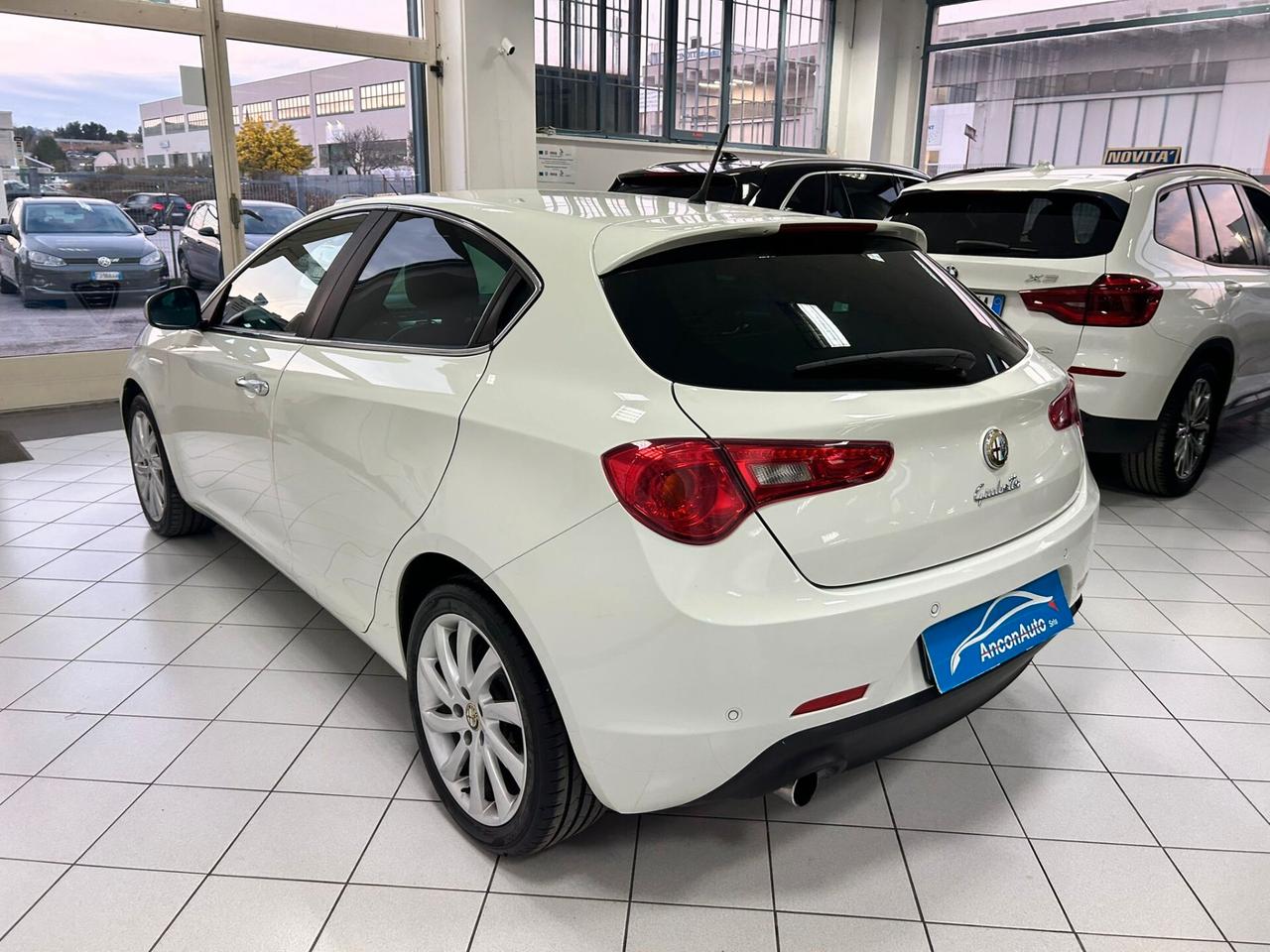 Alfa Romeo Giulietta 1.6 JTDm-2 2011