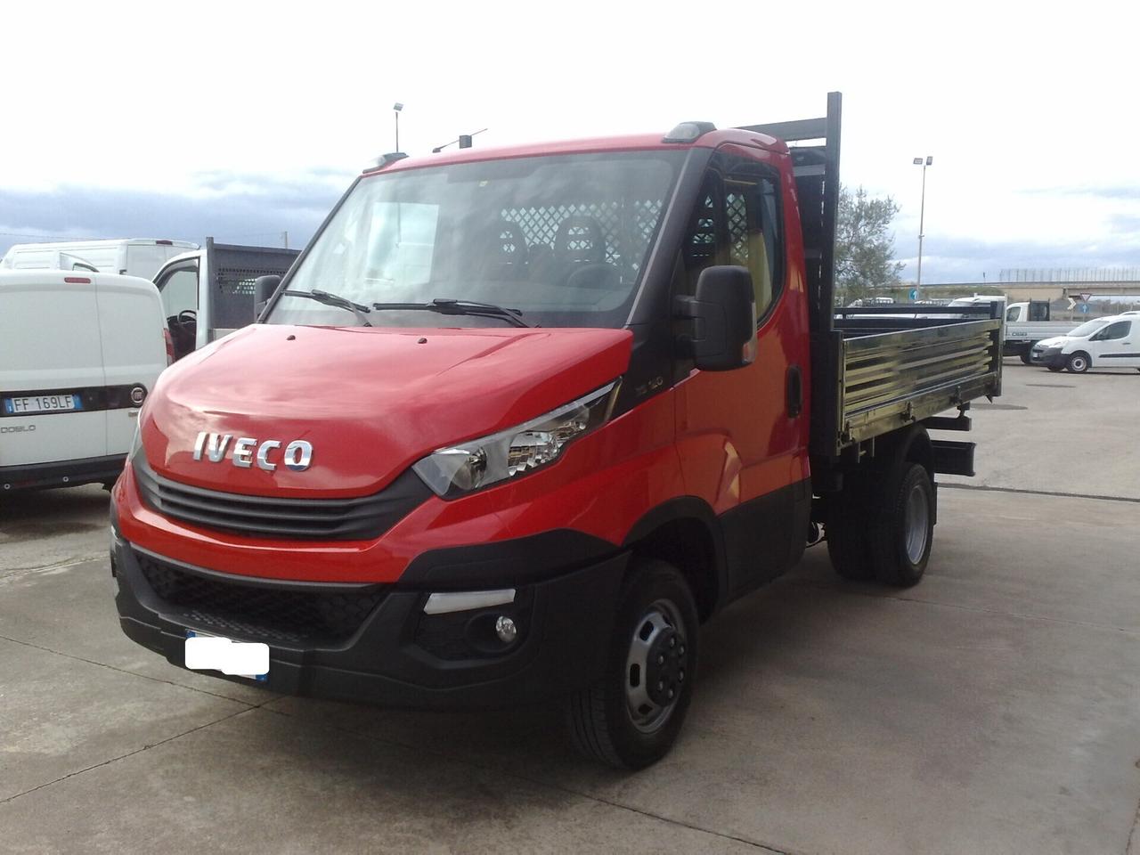 Iveco Daily 35c12 RIBALTABILE TRILATERALE - 2017
