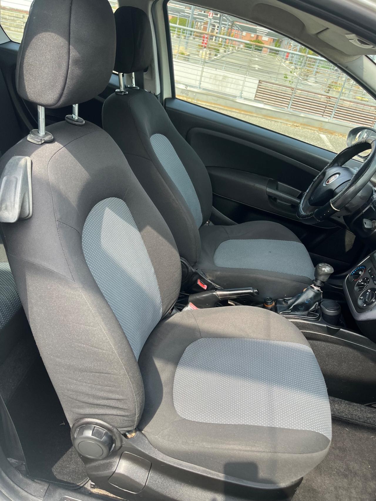 Fiat Grande Punto 1.4 3 porte Actual EasyPower