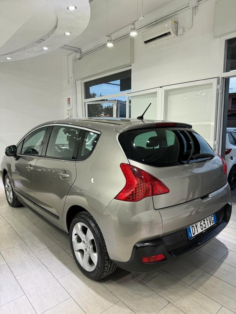 Peugeot 3008 1.6 HDi 110CV cambio robotizzato Premium