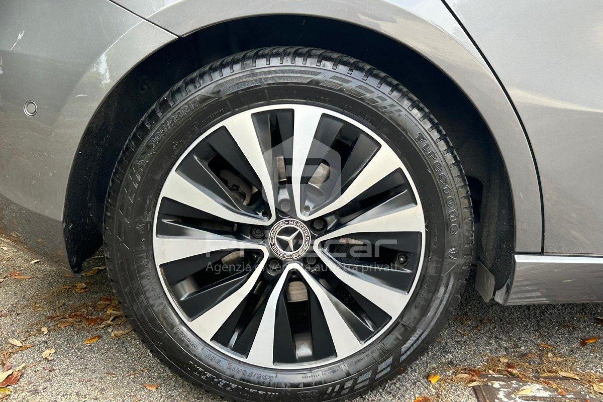 MERCEDES A 180 d Executive