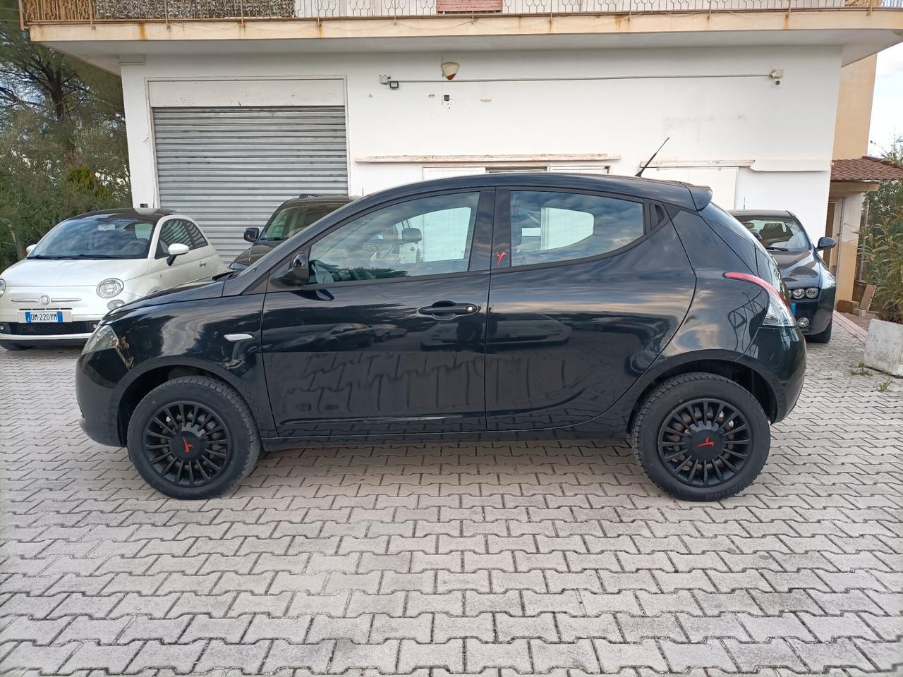 Lancia Ypsilon 0.9 TwinAir 85CV Ecochic Elefantino