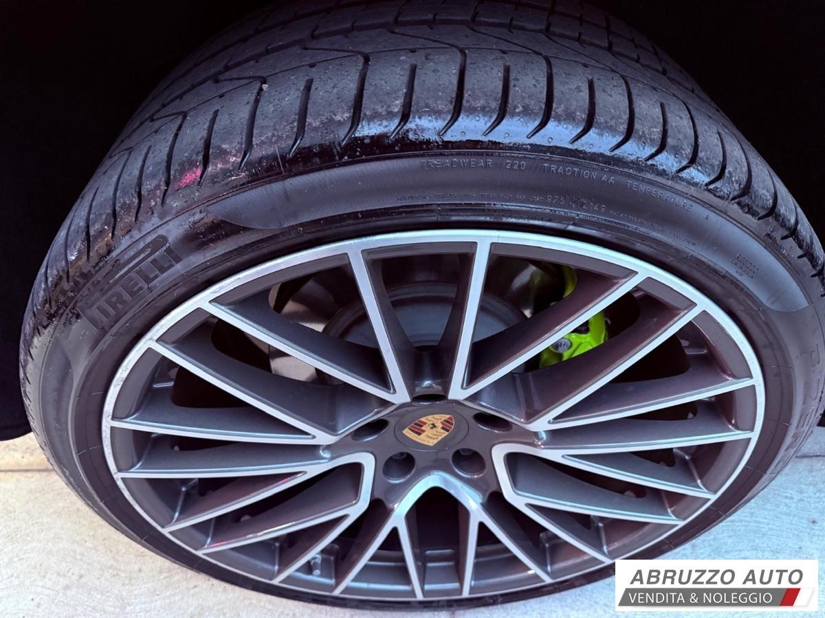 PORSCHE Cayenne 3.0 V6 E-Hybrid