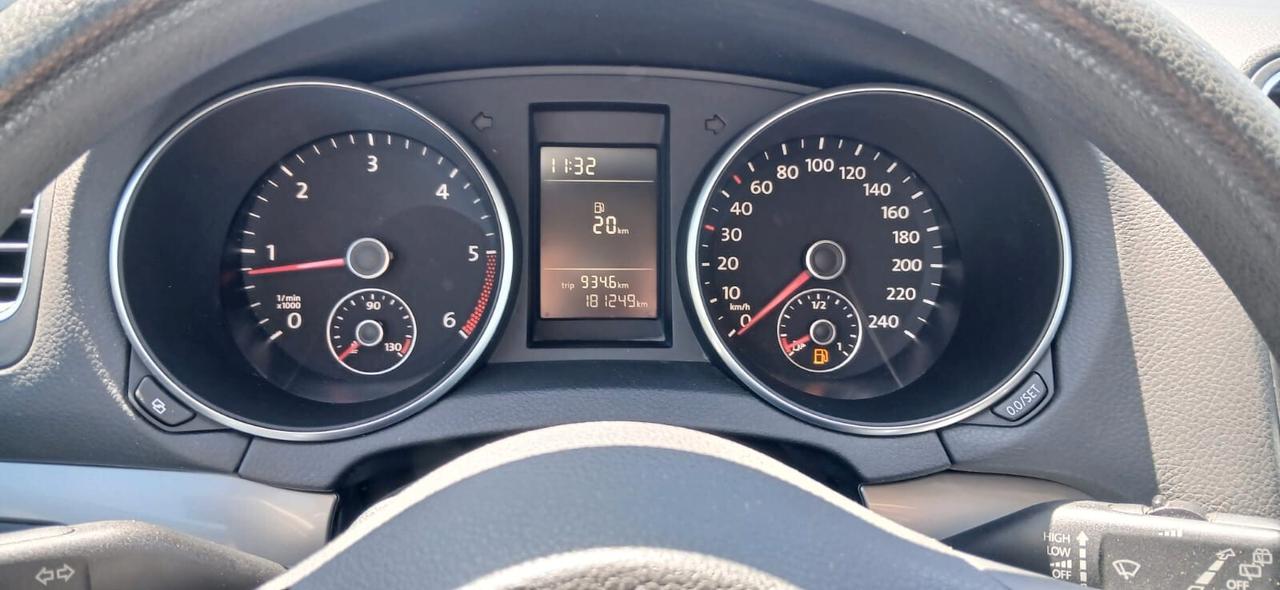 Volkswagen Golf 6° 1.6 TDI DPF 3p. Highline - 2010