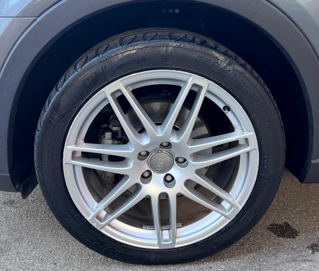 Audi Q3 2.0 TDI 177 CV quattro S tronic Business Plus