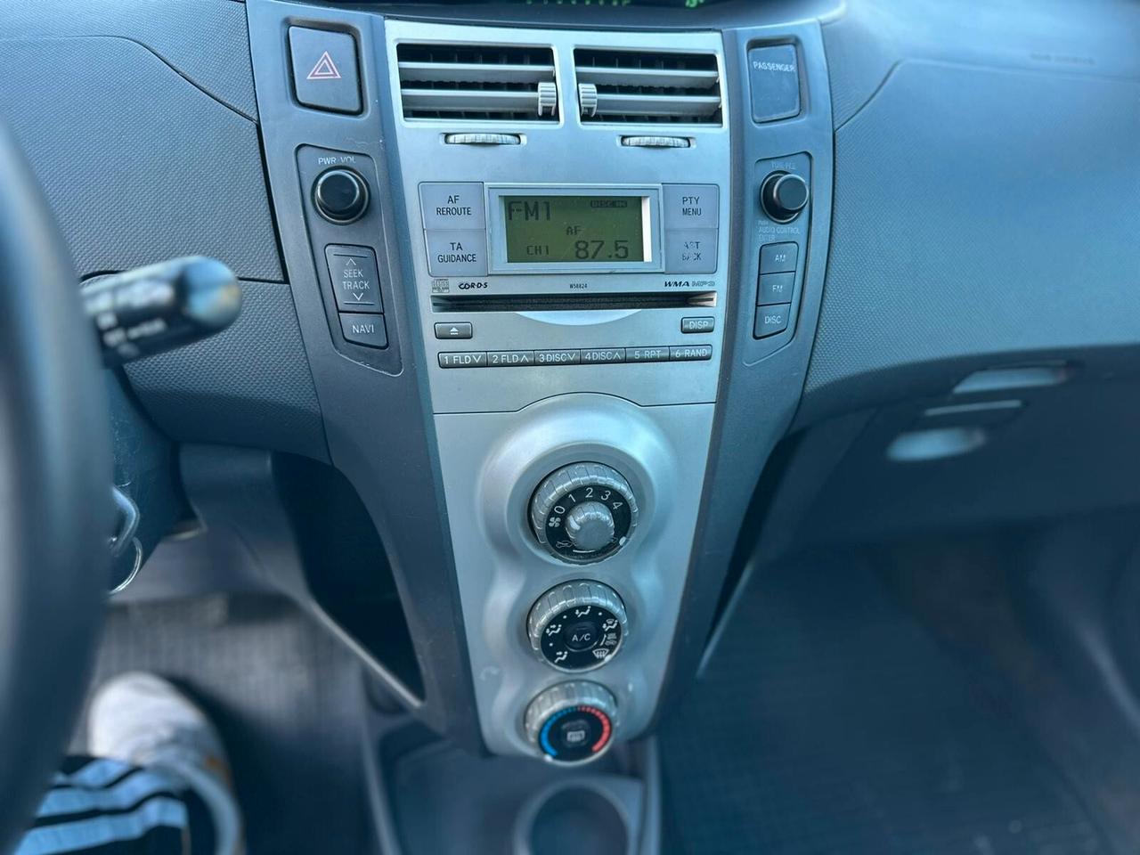 Toyota Yaris 1.4 D-4D 5 porte Sol