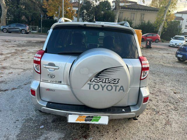 TOYOTA RAV 4 MY23 4X4 RAV4 2.2 D-4D 150 CV DPF Exclusive