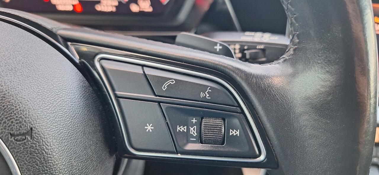 Audi A3 SPORTBACK 30 TFSI MHEV S tronic Business Advanced