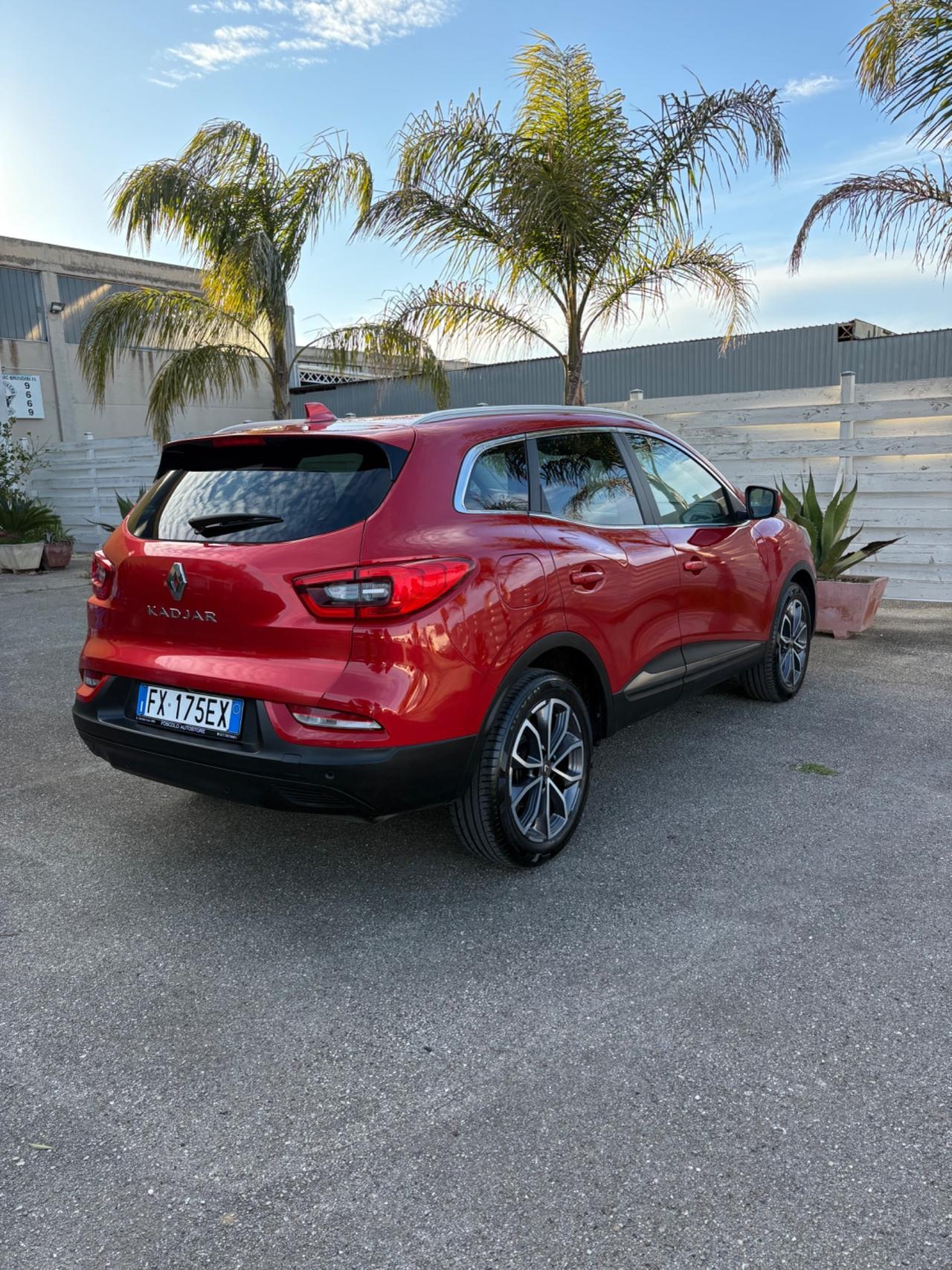 Renault KADJAR 1.5 diesel IN PERFETTE CONDIZIONI PRONTA CONSEGNA