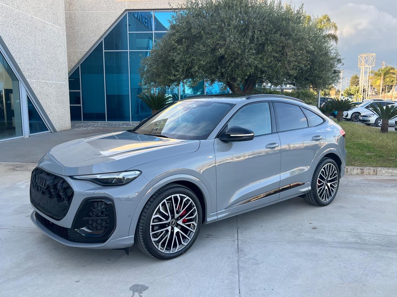 Audi Q5 SPB TDI 150 kW mHEV+ S tronic quattro S line possibilità noleggio no scoring