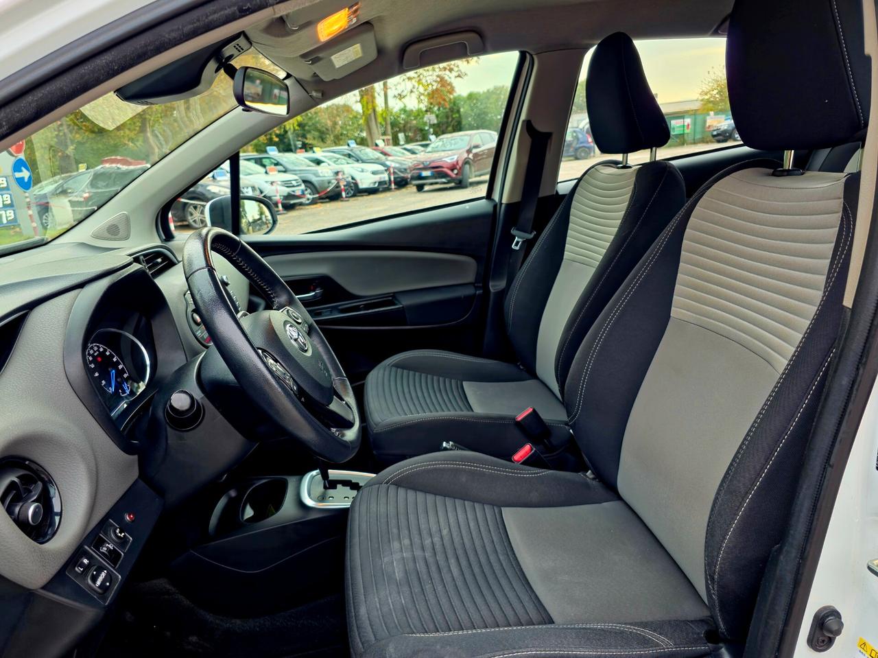 Toyota Yaris 1.5 Hybrid 5 porte Active 2018-E6 Automatico NEO