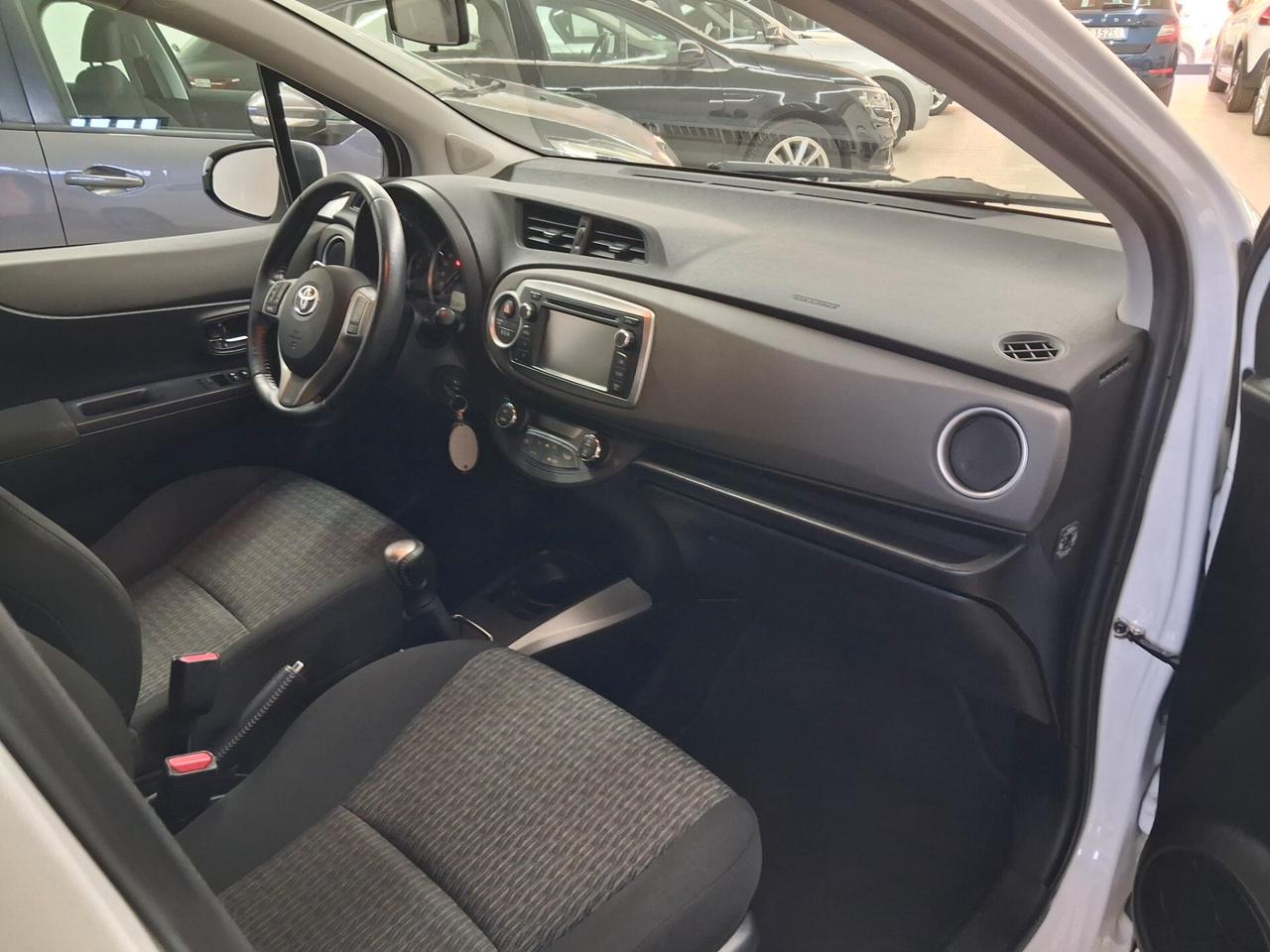 Toyota Yaris 1.0 5 porte Lounge