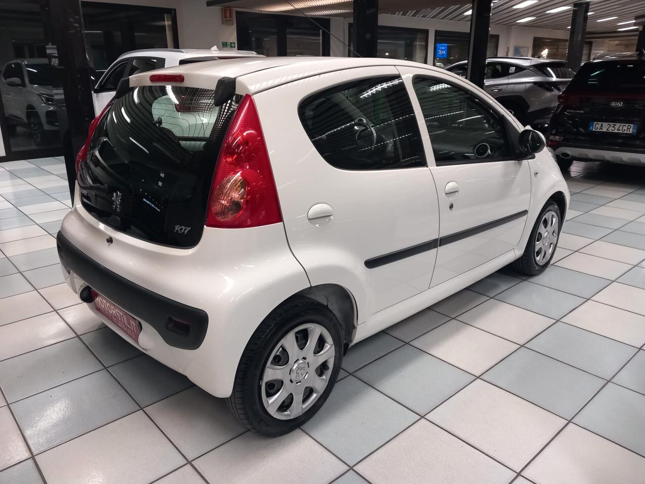 Peugeot 107 1.0 68CV 5p. Access