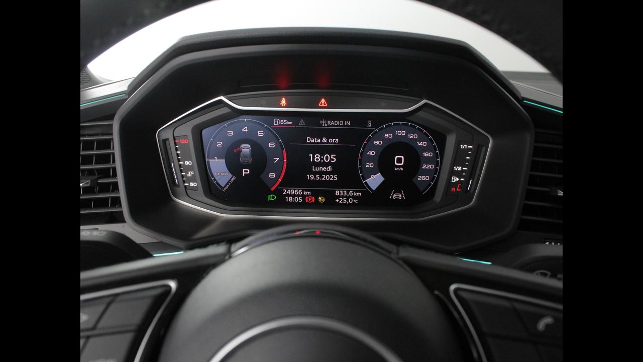 AUDI A1 II 2022 allstreet - A1 allstreet 30 1.0 tfsi Admired 110cv s tronic