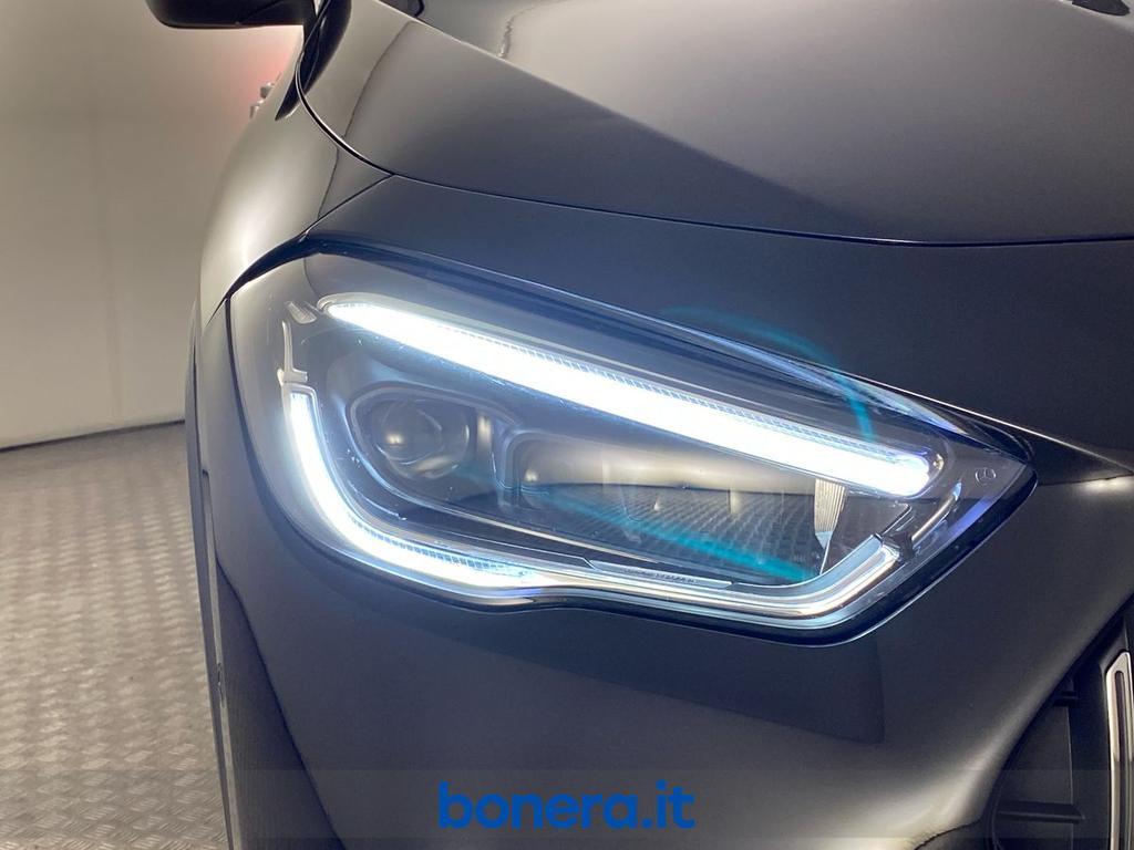 Mercedes GLA 35 AMG 4Matic Speedshift DCT AMG 8G