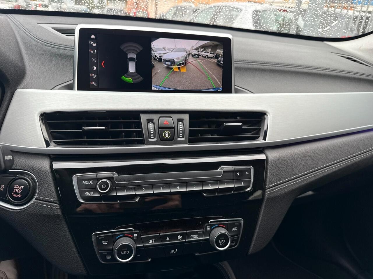 BMW X1 sdrive18d xLine Plus / SERVICE IN BMW