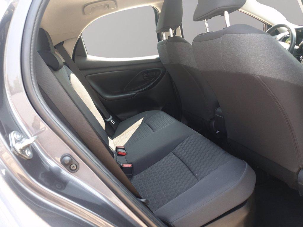 TOYOTA Yaris 1.5h trend del 2023