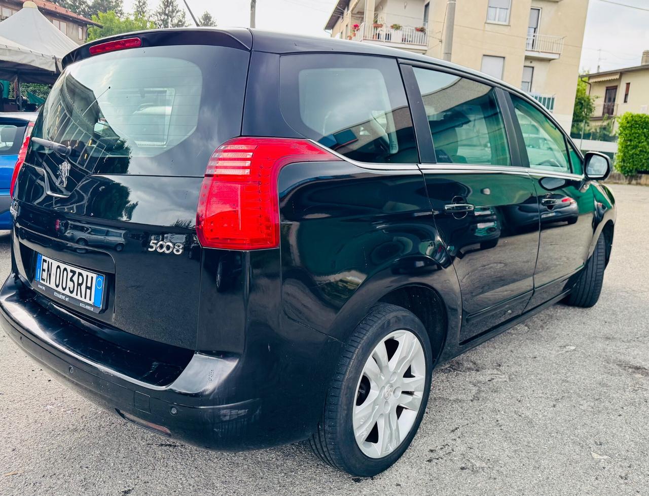 Peugeot 5008 2.0 HDi 150CV Business 7 Posti