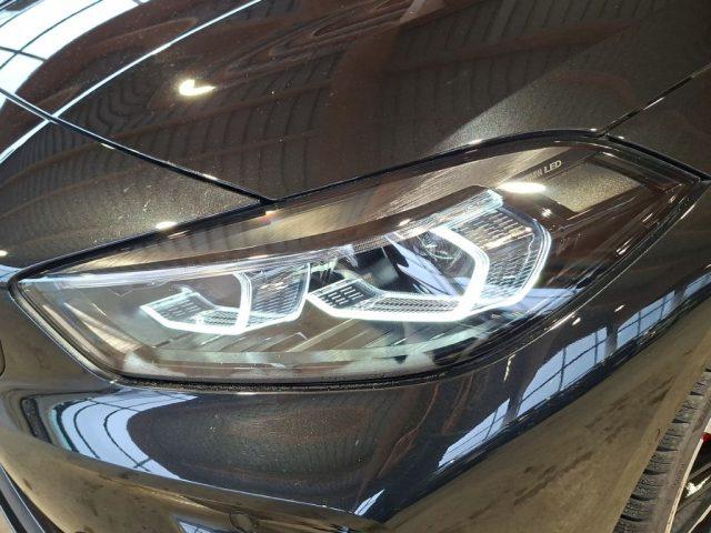 BMW M135 i xDrive Pacchetto M Performance Aut.