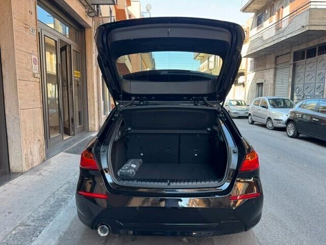 Bmw 116 d - 116d 5p. Advantage in Garanzia