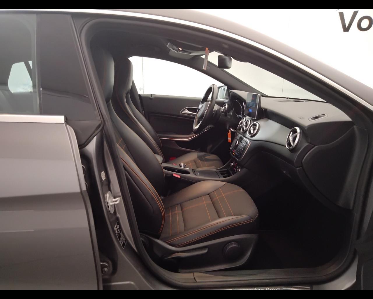 Mercedes-Benz CLA Shooting Brake - X117 - CLA Shooting Brake 200 d (cdi) S