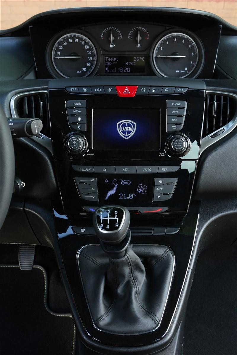 LANCIA Ypsilon III 2015 - Ypsilon 1.2 Gold ecochic Gpl 69cv my16