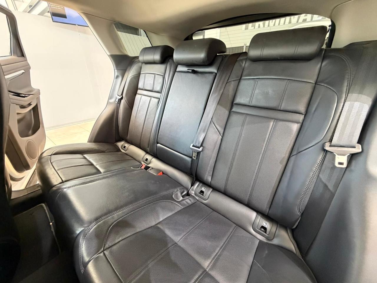 Land Rover Range Evoque 2.0D I4-L.Flw 150CV AWD Aut R-Dynamic HSE