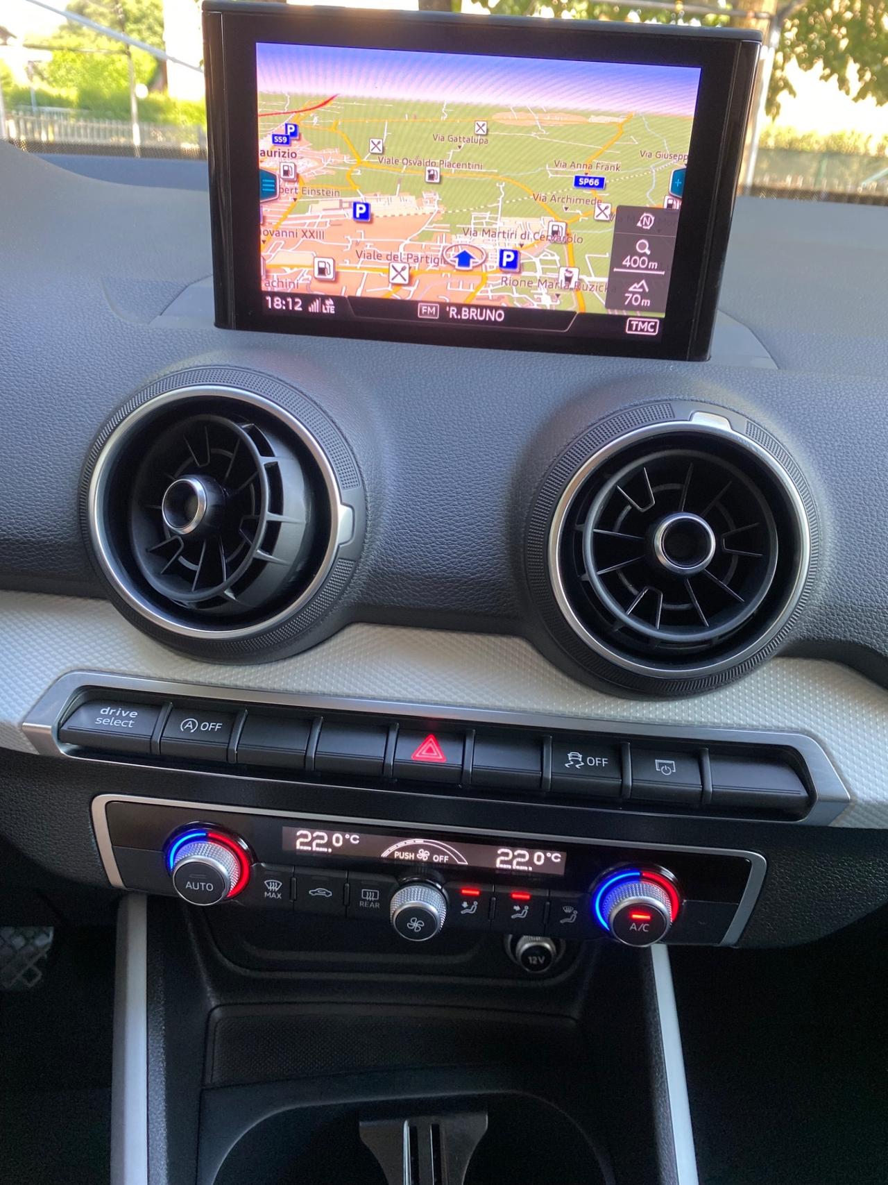 Audi Q2 1.0 TFSI Business NEOPATENTATI!!!