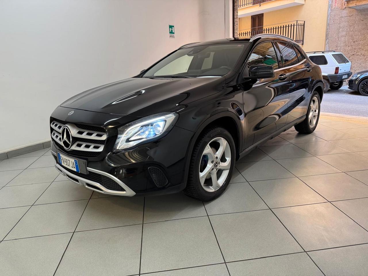 Mercedes-benz GLA 200 d 4Matic Tetto apribile 2018