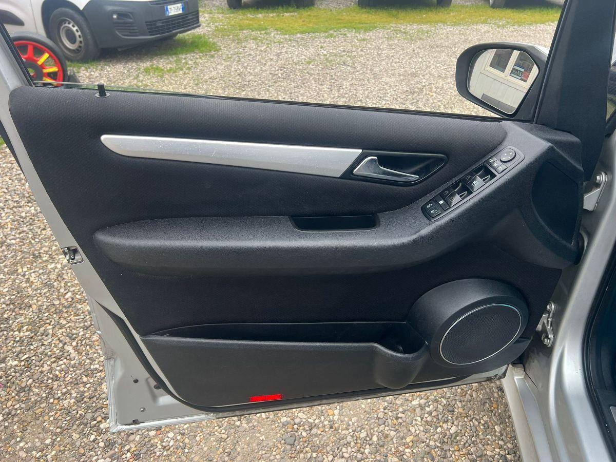 MERCEDES - Classe B - 180 CDI