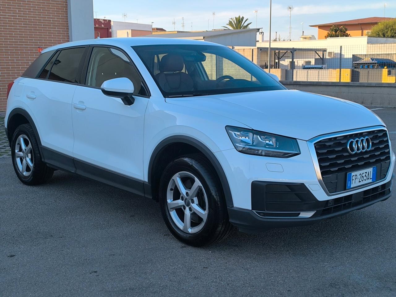 AUDI Q2 SPORT 1.6 TDI 116cv STRONIC PELLE/NAVI/RETROCAMERA