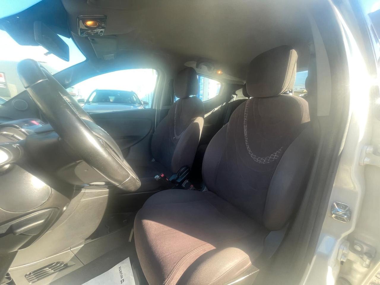 Lancia Ypsilon 1.3 MJT 16V 95 CV 5 porte S&S Platinum