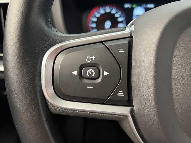 Volvo V60 D3 Geartronic Momentum Business Pro